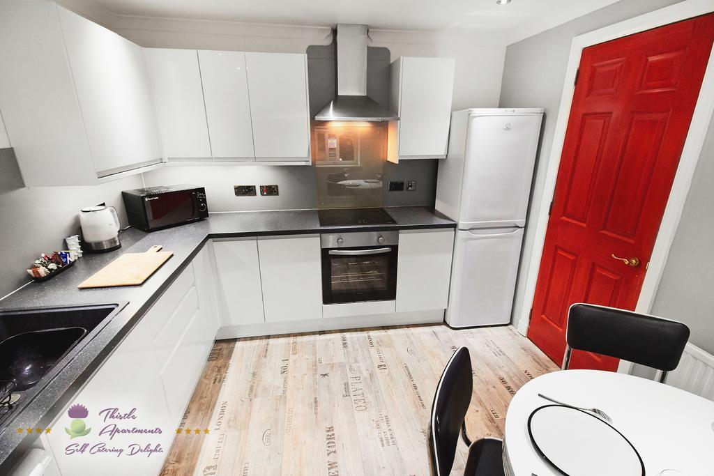 Thistle Apartments - Marischal Square แอเบอร์ดีน ภายนอก รูปภาพ
